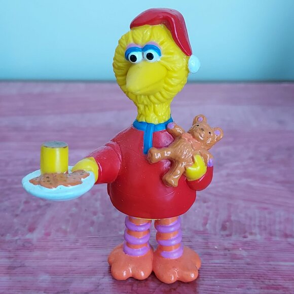 Applause Muppets, Inc - Big Bird with Cookies & Milk for Santa - Picture 3 of 16